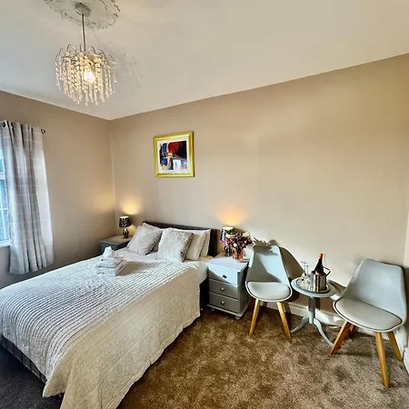 Bed & Breakfast Whitaker Swinford
