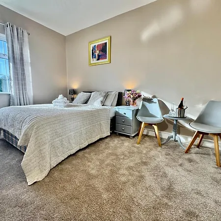Whitaker Bed & Breakfast
