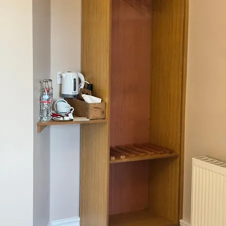 Whitaker Bed and Breakfast Swinford