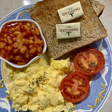Whitaker Bed and Breakfast 3*